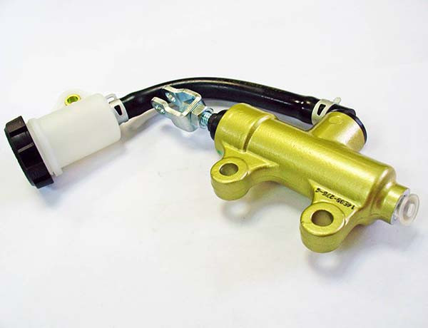 Цилиндр Главн Тормозной В Сборе.