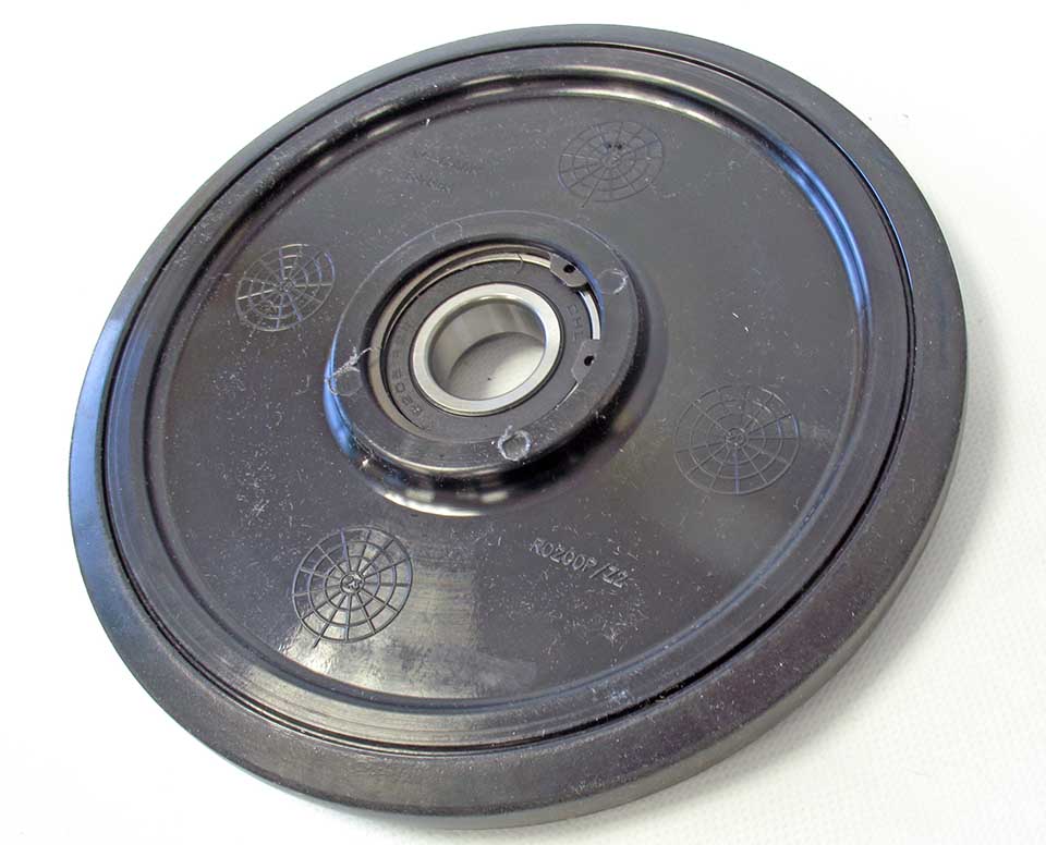 Ролик Обрезиненный D200 Мм C Подшипником 6205 Nsk И Стопорным Кольцом (R0200p/Z2)