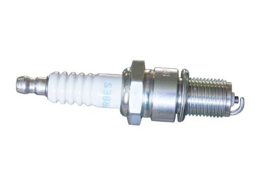 Свеча Зажигания Bpr8es