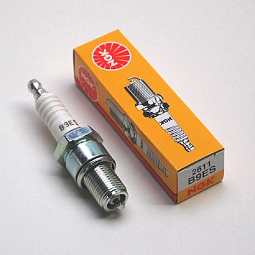 Свеча Зажигания B9es